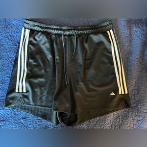 Adidas size 1X athletic shorts.